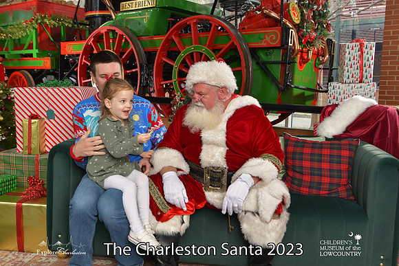TheCharlestonSanta-12-16-23-2462