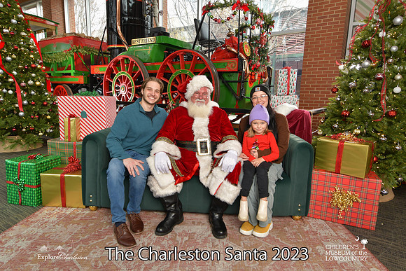 TheCharlestonSanta-12-16-23-2486