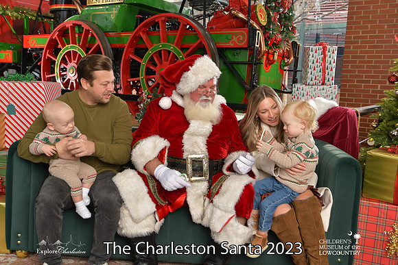 TheCharlestonSanta-12-16-23-2493