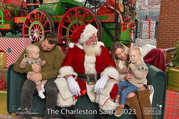 TheCharlestonSanta-12-16-23-2494