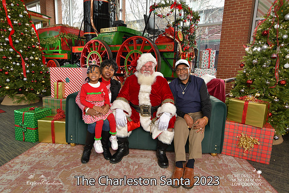 TheCharlestonSanta-12-16-23-2511
