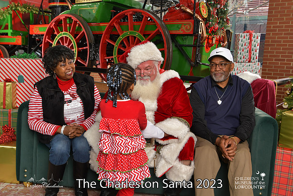 TheCharlestonSanta-12-16-23-2512