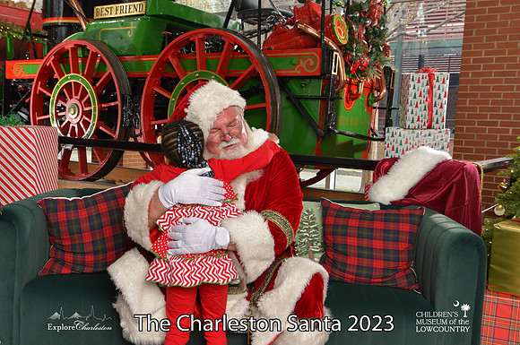 TheCharlestonSanta-12-16-23-2513