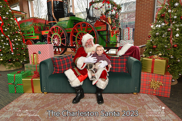 TheCharlestonSanta-12-16-23-2519
