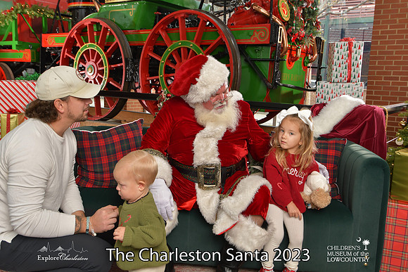 TheCharlestonSanta-12-16-23-2524