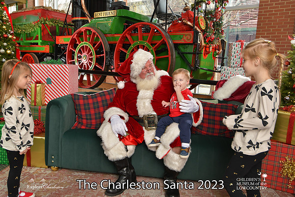 TheCharlestonSanta-12-16-23-2530