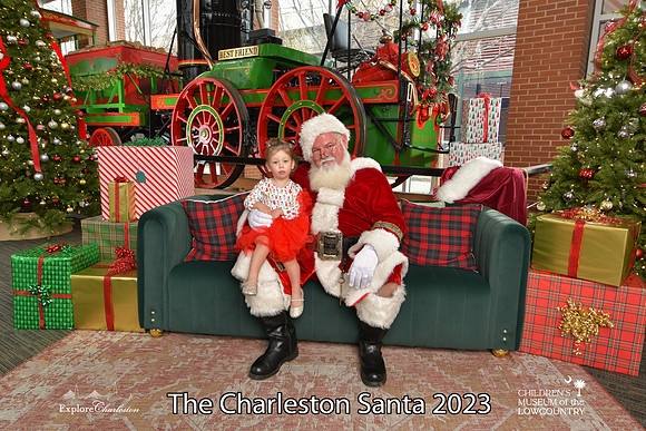 TheCharlestonSanta-12-16-23-2536