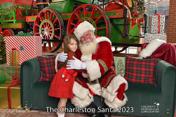 TheCharlestonSanta-12-16-23-2555