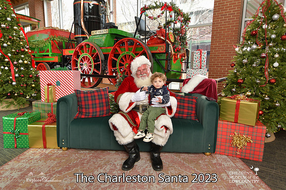 TheCharlestonSanta-12-16-23-2556