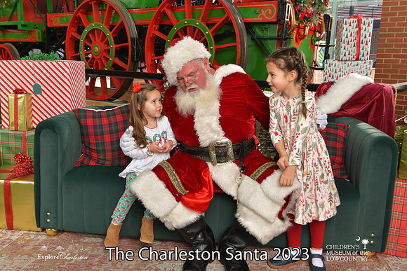 TheCharlestonSanta-12-16-23-2572
