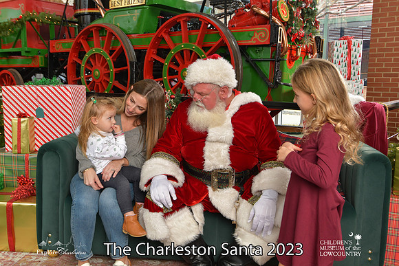 TheCharlestonSanta-12-16-23-2576