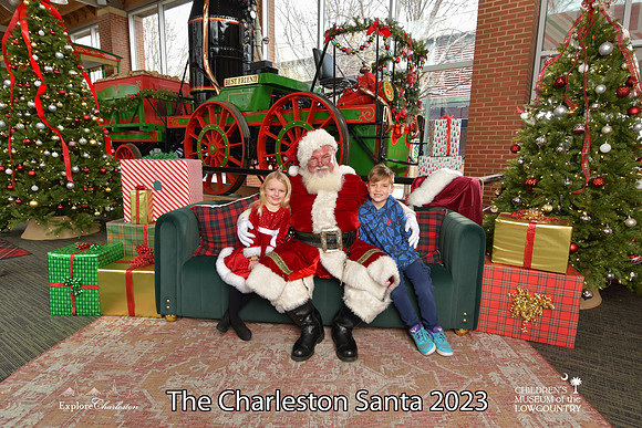 TheCharlestonSanta-12-16-23-2579