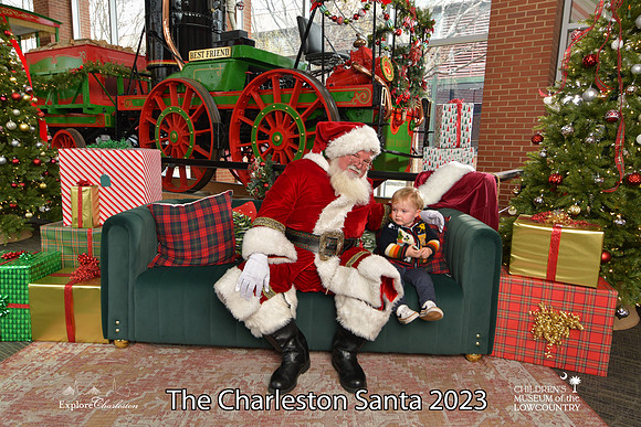 TheCharlestonSanta-12-16-23-2586
