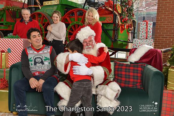 TheCharlestonSanta-12-16-23-2598