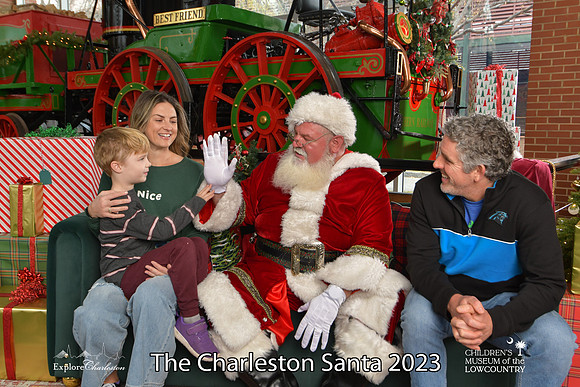 TheCharlestonSanta-12-16-23-2601