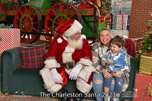 TheCharlestonSanta-12-16-23-2605