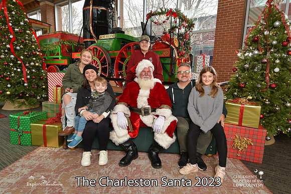 TheCharlestonSanta-12-16-23-2612