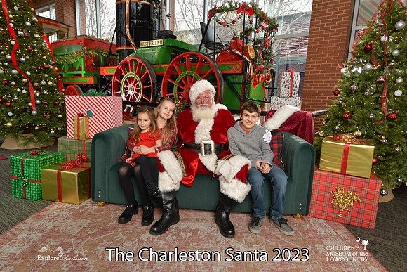 TheCharlestonSanta-12-16-23-2616