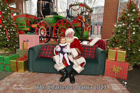 TheCharlestonSanta-12-16-23-2637