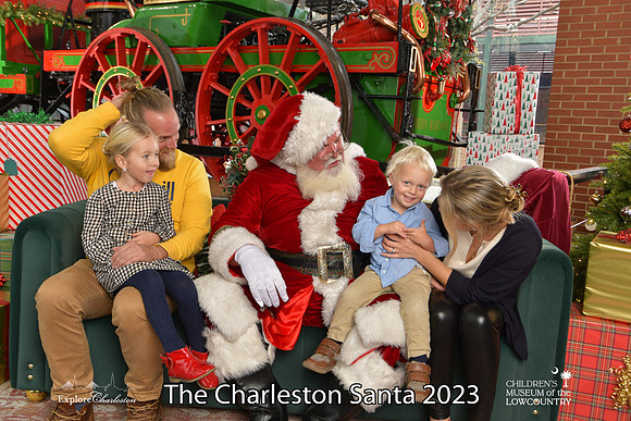 TheCharlestonSanta-12-16-23-2641