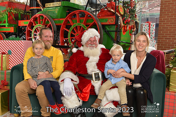 TheCharlestonSanta-12-16-23-2643