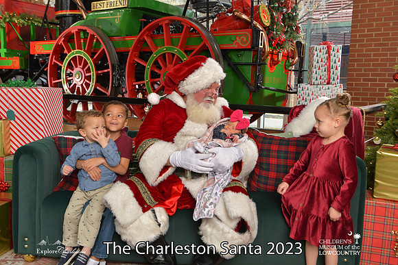 TheCharlestonSanta-12-16-23-2650
