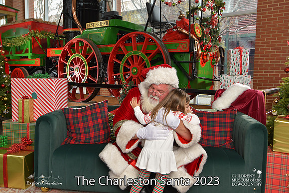 TheCharlestonSanta-12-16-23-2677