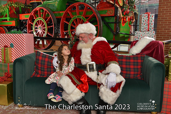 TheCharlestonSanta-12-16-23-2679