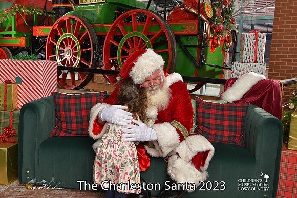 TheCharlestonSanta-12-16-23-2680