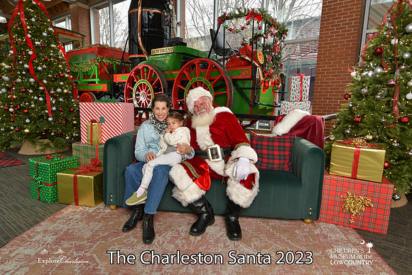 TheCharlestonSanta-12-16-23-2681
