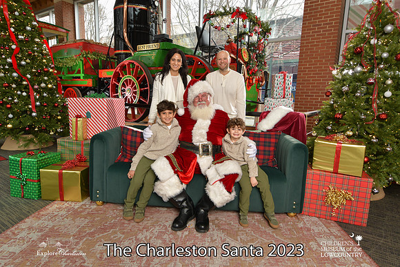 TheCharlestonSanta-12-16-23-2719