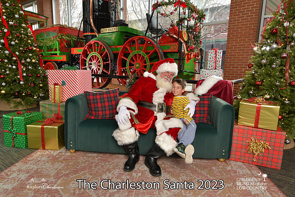 TheCharlestonSanta-12-16-23-2723