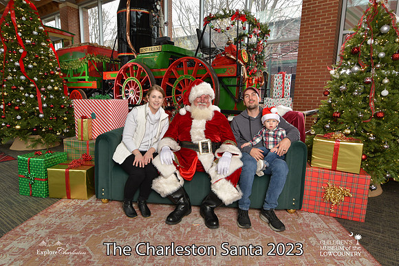 TheCharlestonSanta-12-16-23-2725