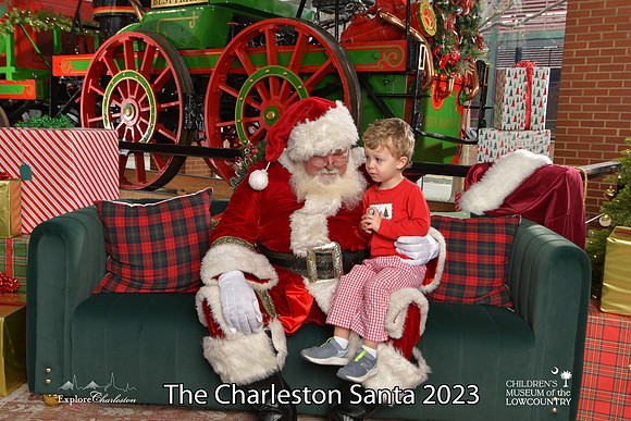 TheCharlestonSanta-12-16-23-2730