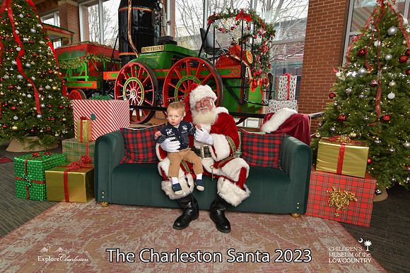 TheCharlestonSanta-12-16-23-2733