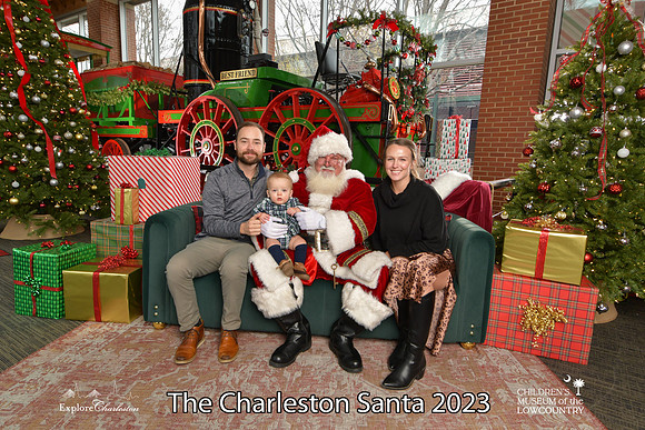 TheCharlestonSanta-12-16-23-2736