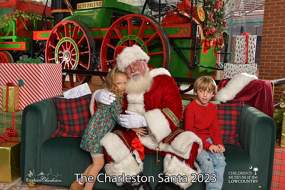 TheCharlestonSanta-12-16-23-2741