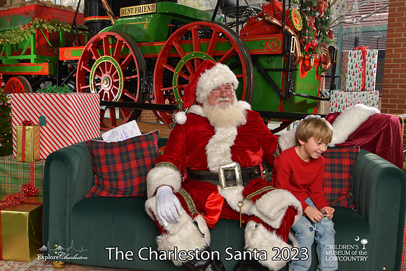 TheCharlestonSanta-12-16-23-2743