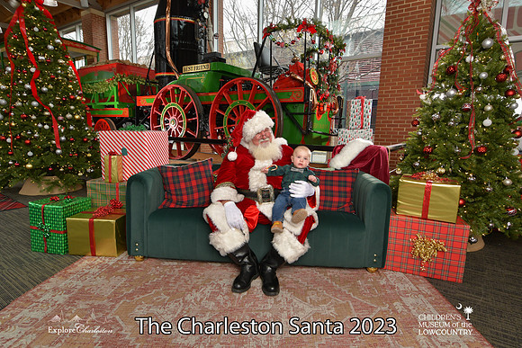 TheCharlestonSanta-12-16-23-2750