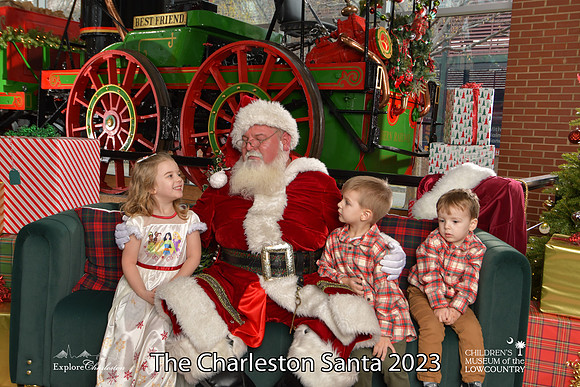 TheCharlestonSanta-12-16-23-2758