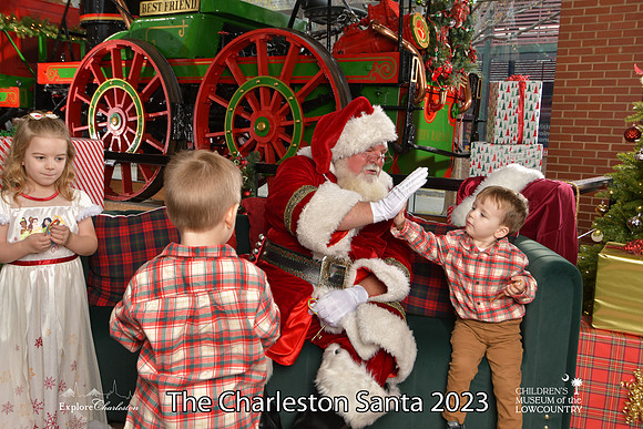 TheCharlestonSanta-12-16-23-2762