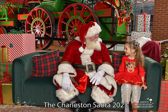 TheCharlestonSanta-12-16-23-2765