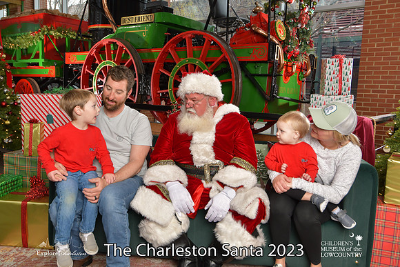 TheCharlestonSanta-12-16-23-2781