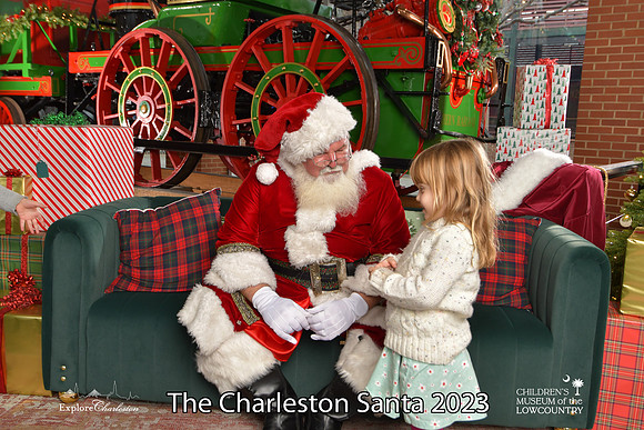 TheCharlestonSanta-12-16-23-2789