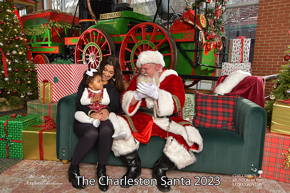 TheCharlestonSanta-12-16-23-2794