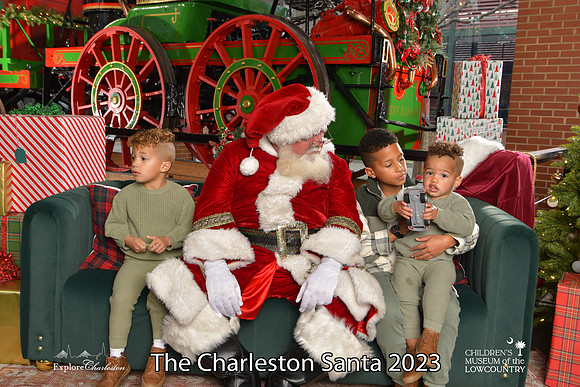 TheCharlestonSanta-12-16-23-2801