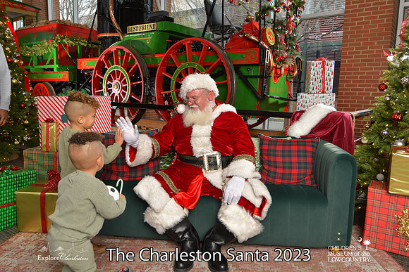TheCharlestonSanta-12-16-23-2806