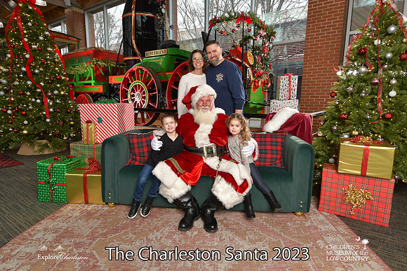 TheCharlestonSanta-12-16-23-2809