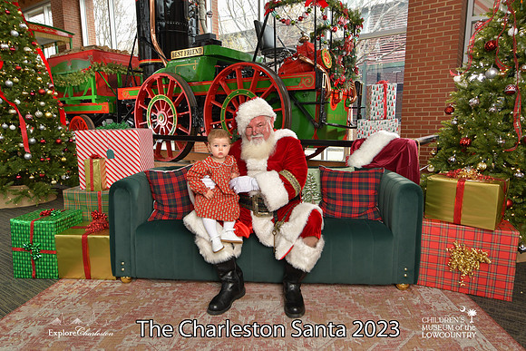 TheCharlestonSanta-12-16-23-2521