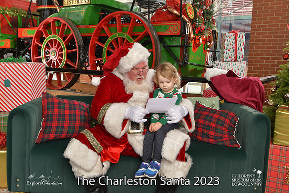 TheCharlestonSanta-12-22-23-3006